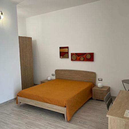 Отель Residenza Giulia Scanzano Jonico Экстерьер фото